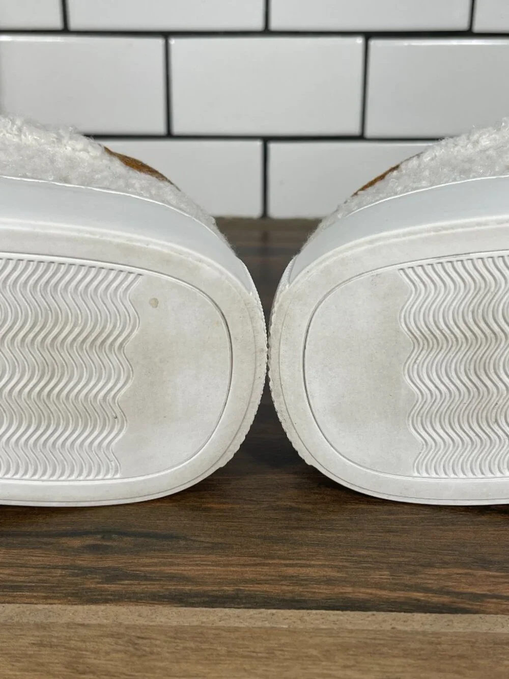 J. Crew Factory Striped Sherpa Road Trip Shoes Womens 7.5 White Brown Sneakers